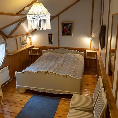Aurantola Hotel Jaala Bagian luar foto