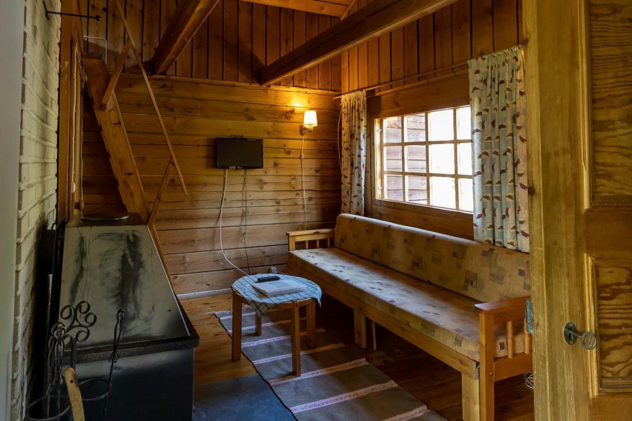 Aurantola Hotel Jaala Bagian luar foto