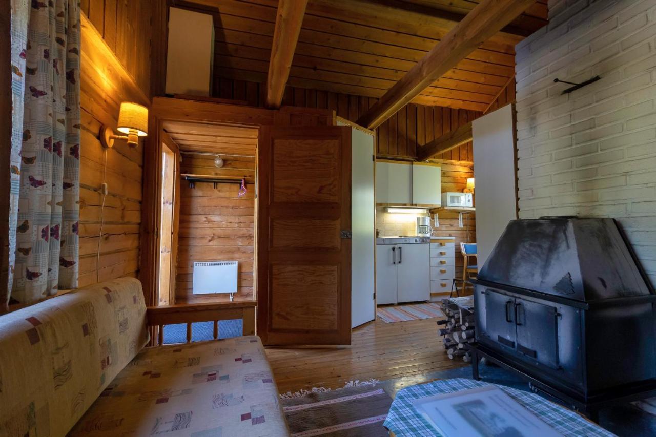 Aurantola Hotel Jaala Bagian luar foto
