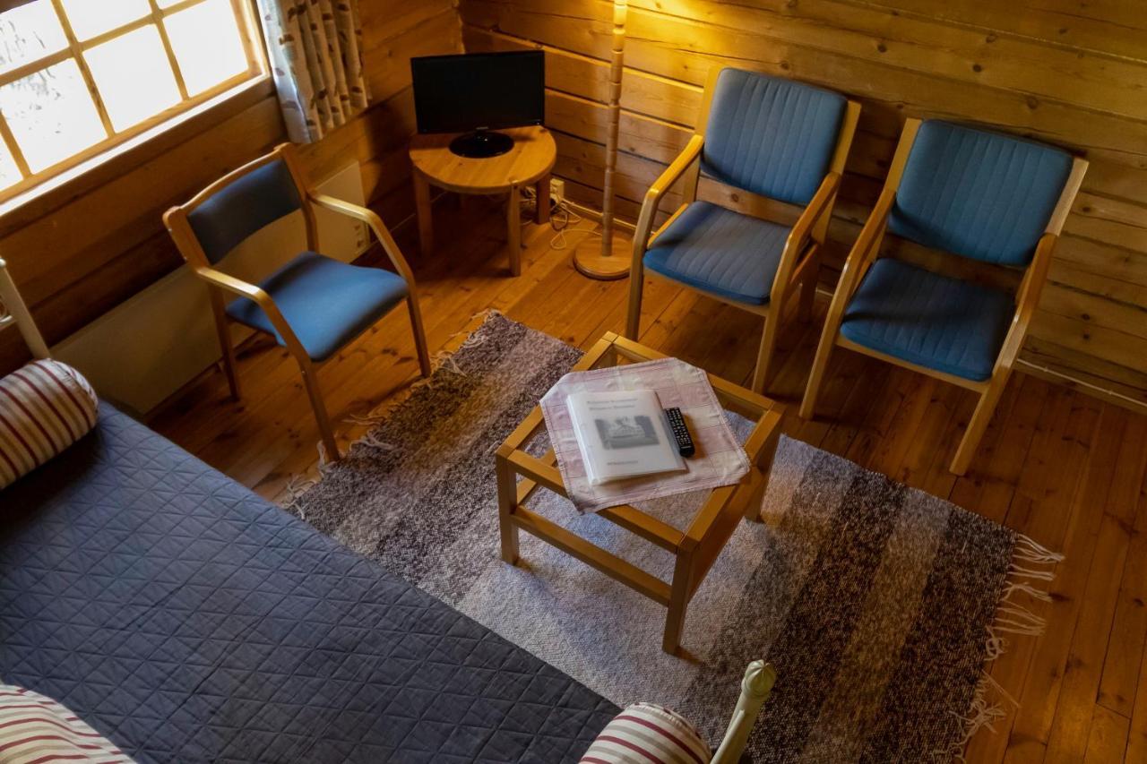 Aurantola Hotel Jaala Bagian luar foto